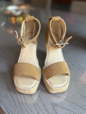 Iris & Ink Espadrille Wedge Sandals | EU 36 / US 6 | Tan Suede | New
